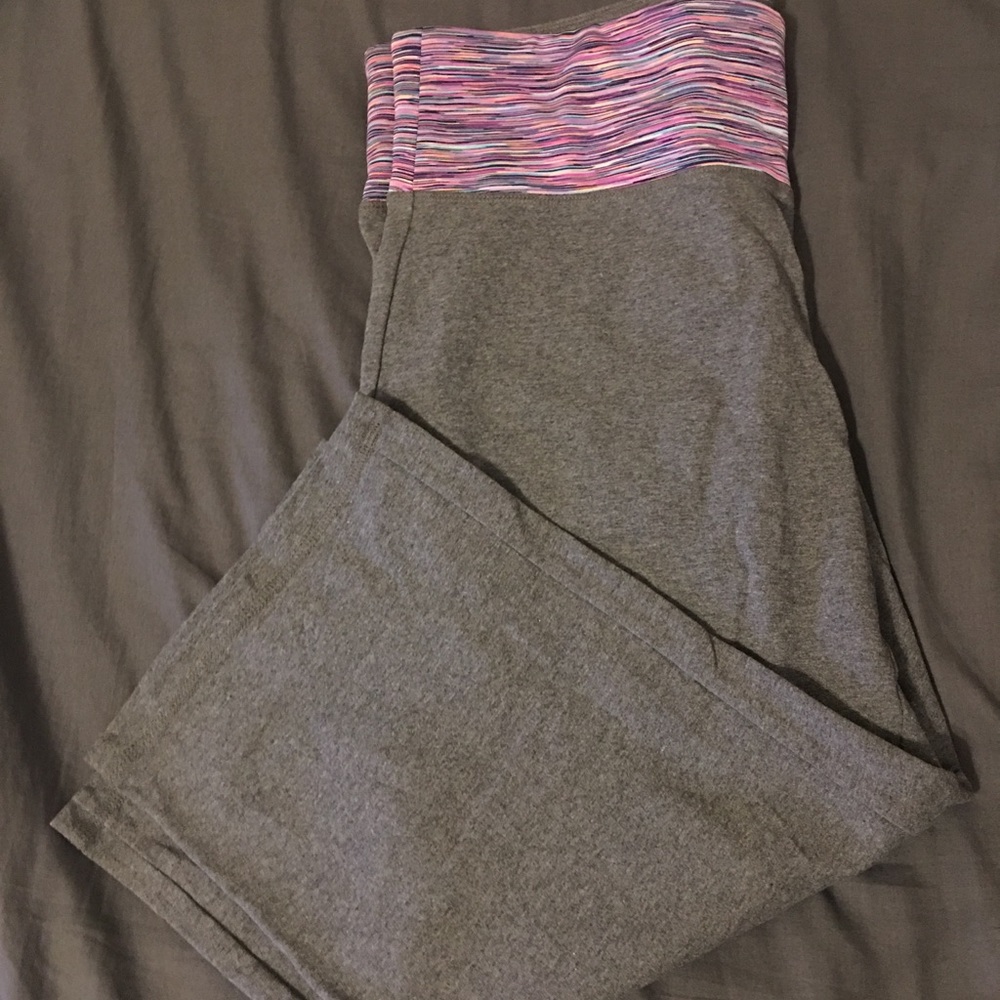 Lane Bryant Livi Active Flared Capri